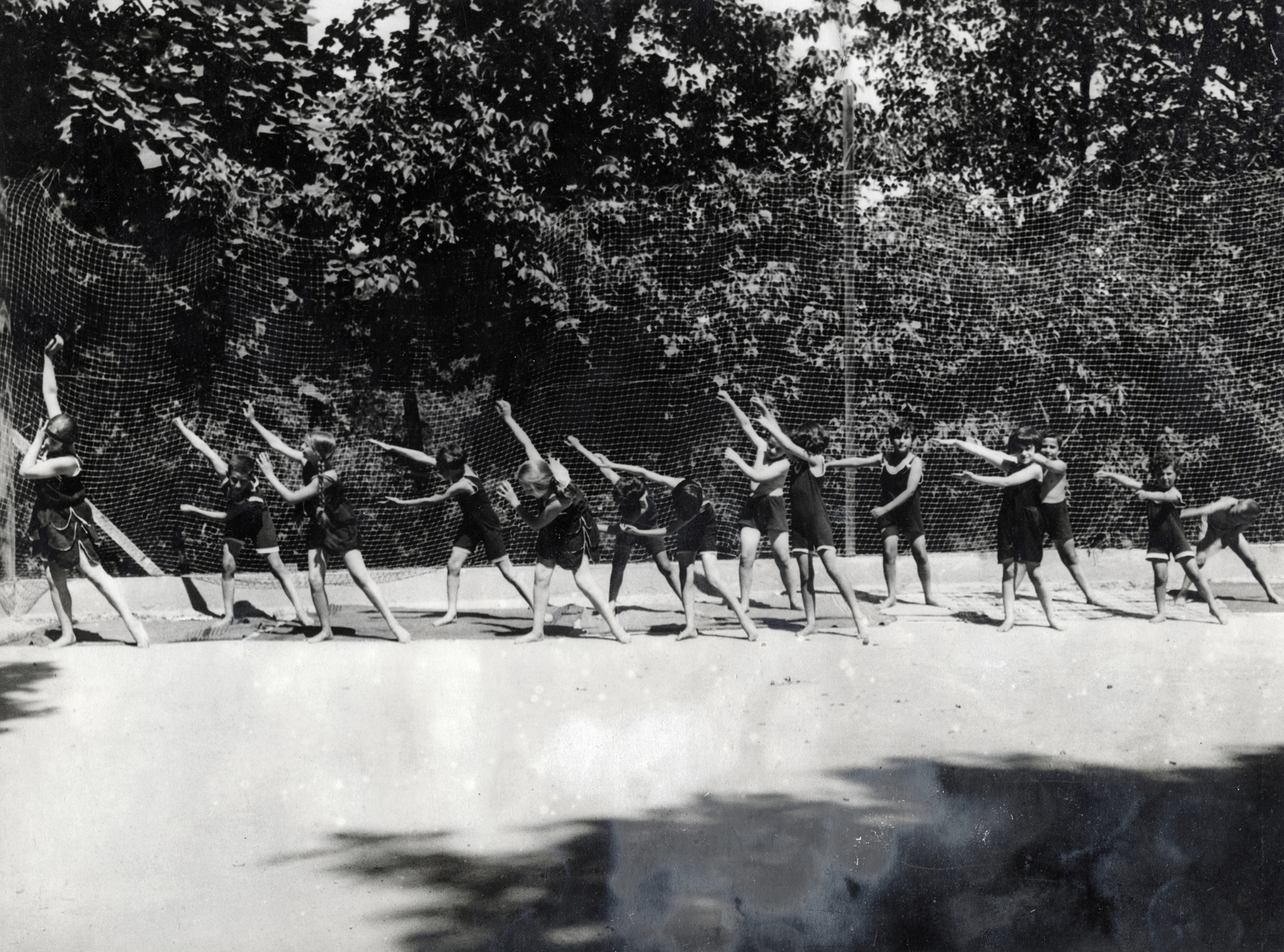 Hungary, Budapest XII., Zugliget, Remete út 18., Dr. Révész Margit Gyermekszanatórium., 1930, Nagy Krisztina - Nagy Boldizsár, Budapest, barefoot, exercise, aerobic suit, Fortepan #161066