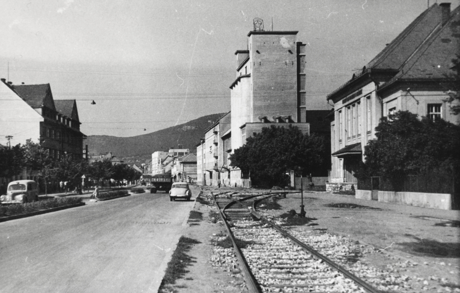 Slovakia, Nitra, Štefánikova trieda., 1958, Márk Iván, street view, Fortepan #161399