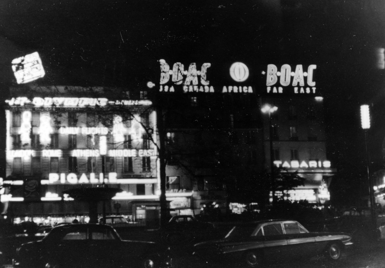 France, Paris, Place Pigalle., 1964, Korbuly család, Fortepan #161487