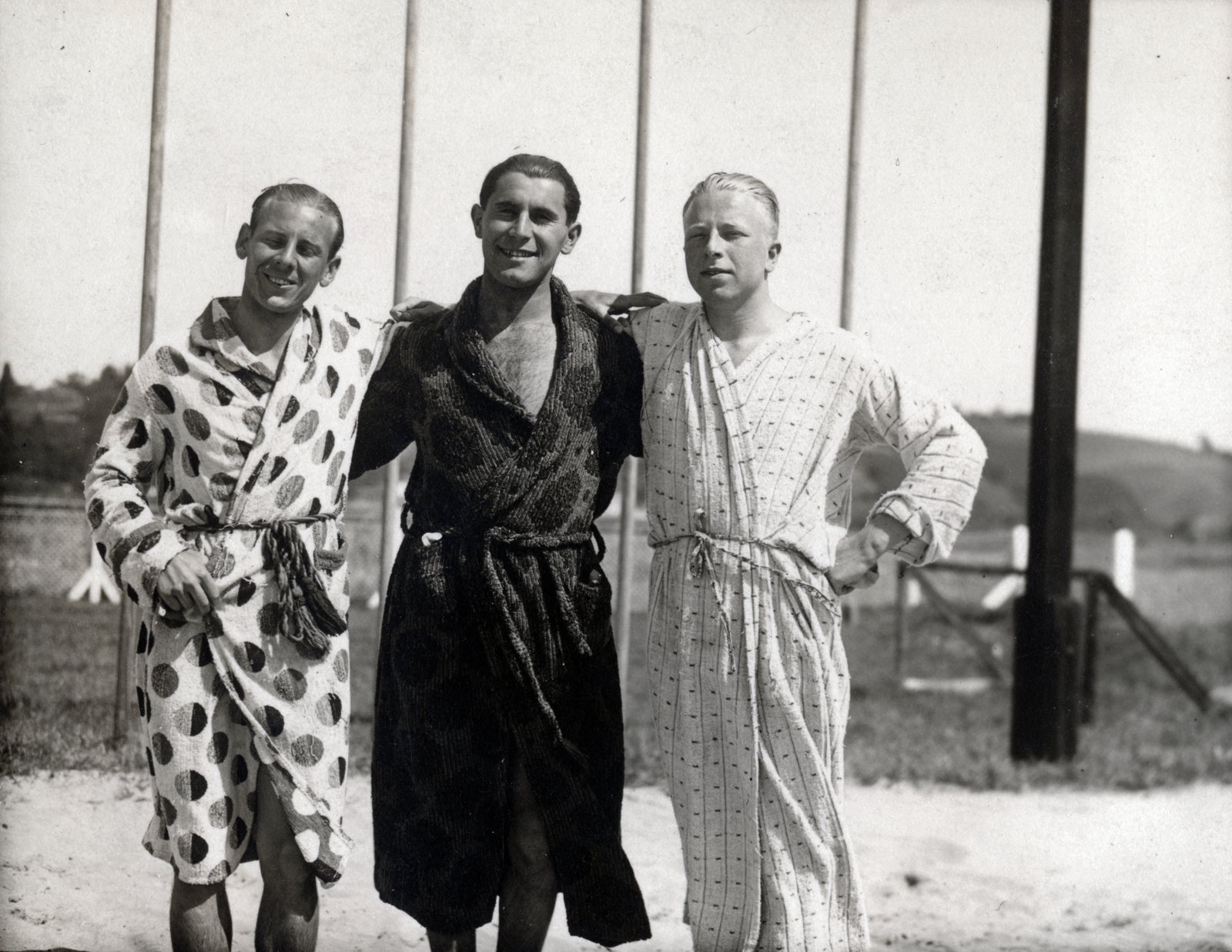 1931, Korda Judit, three people, men, dotted dress, Fortepan #161880