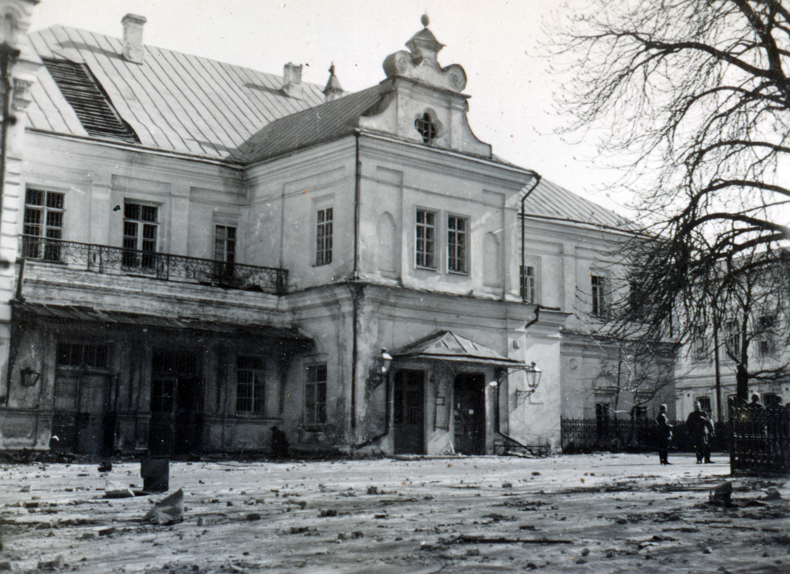 Ukraine, Kyiv, az ortodox Barlangkolostor (Pecserszka Lavra) területe, a metropolita háza (2 sz. épület)., 1942, Kiss Endre, Fortepan #161999