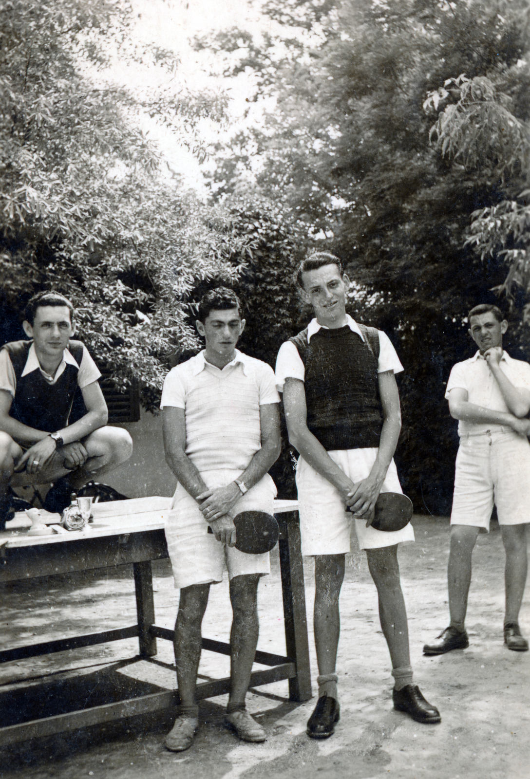 1940, Váradi Judit, ping pong, asztalon ülni, Fortepan #162418