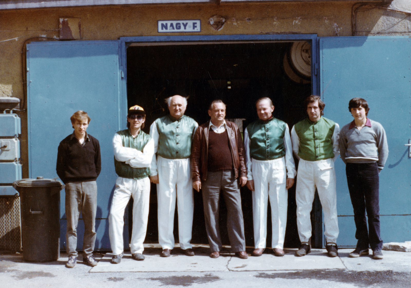 Hungary, Budapest VIII., Kerepesi úti Ügetőpálya., 1982, Kopátsy Sándor, jockey, Budapest, Fortepan #163464