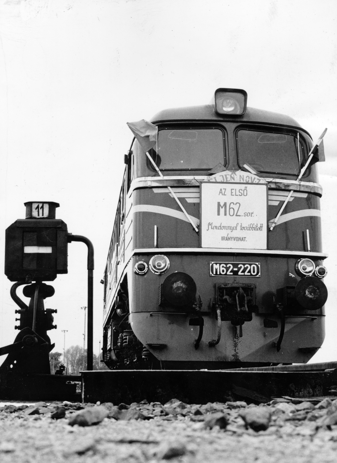 1962, Kelemen Gyula, diesel locomotive, MÁV Class M62, railroad switch, Fortepan #164005