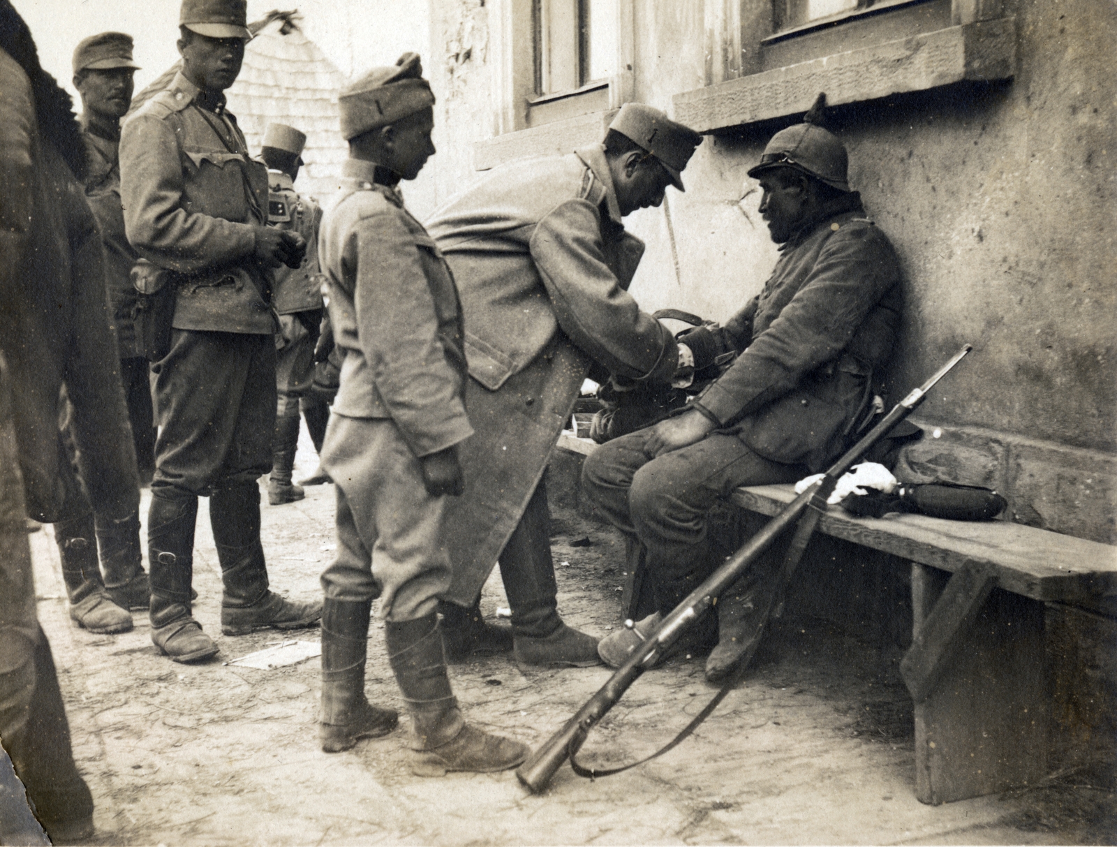1915, Fedák István, gaiters, gun, cadet, first aid, pickelhelm, First World War, soldier, Fortepan #164565