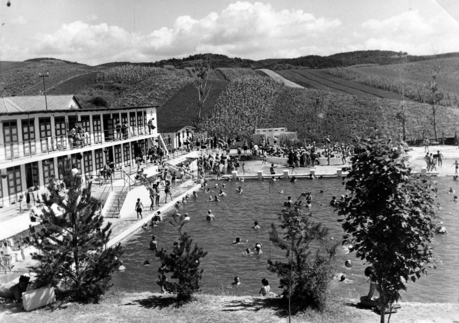 Hungary, Bükkszék, strand., 1958, Faragó László, pool, Fortepan #164809