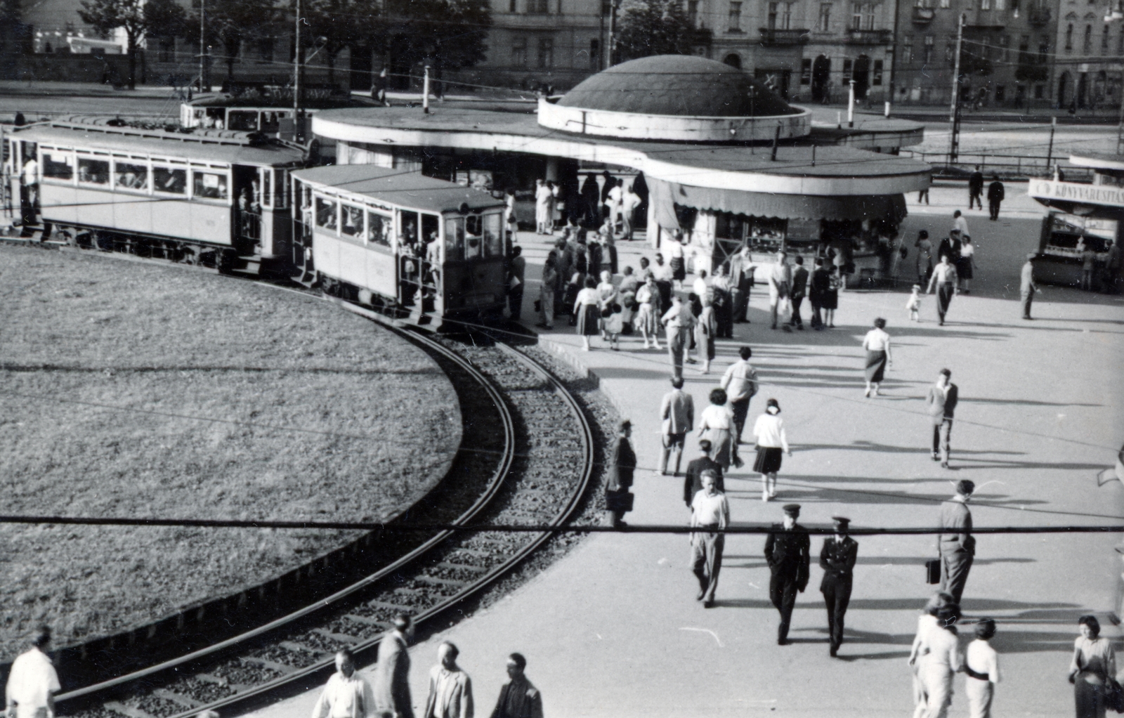 Hungary, Budapest II., Széll Kálmán (Moszkva) tér., 1962, Bors Anikó, tram, Budapest, Fortepan #165193