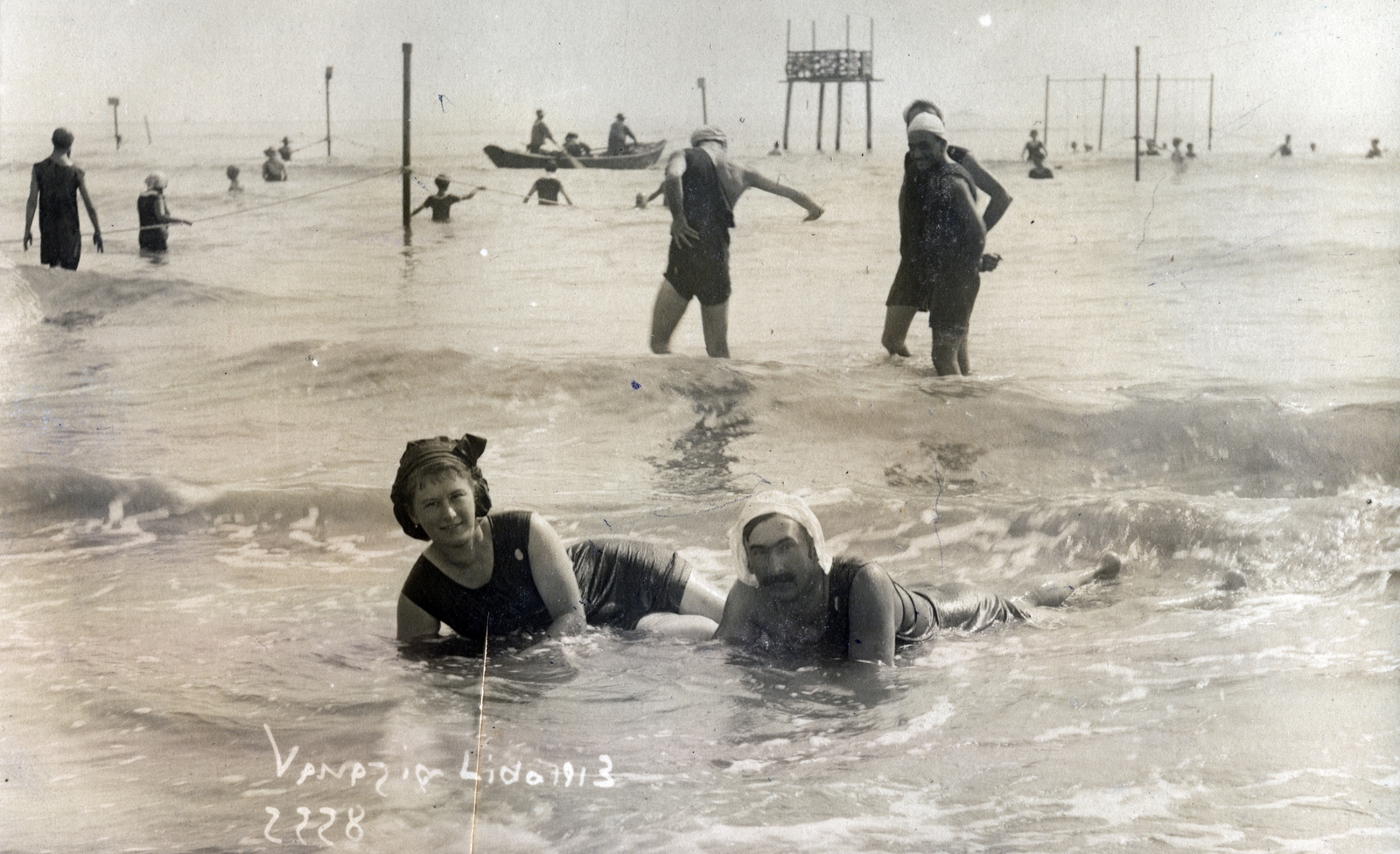 Olaszország, Velence, Lido., 1913, Bánfalvi Jánosné, hullámzás, fürdőruha, Fortepan #165319