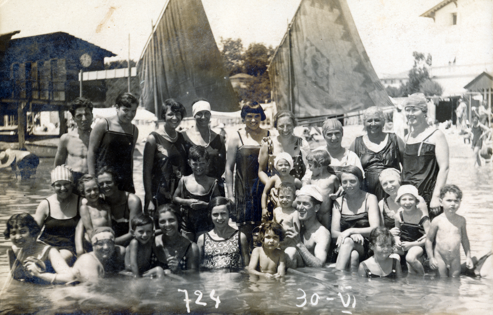 1930, Bánfalvi Jánosné, fürdőzés, csoportkép, Fortepan #165328