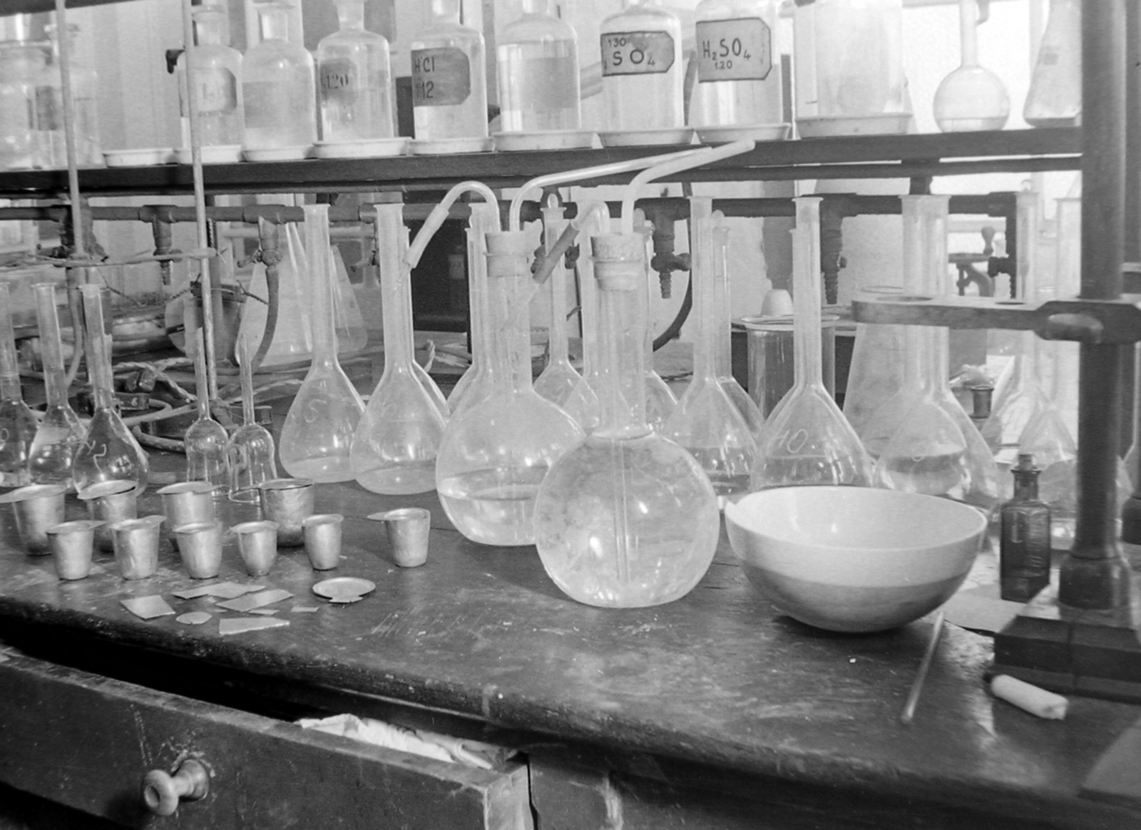 Magyarország, 1950, Magyar Rendőr, laboratórium, kémcső, Fortepan #16558