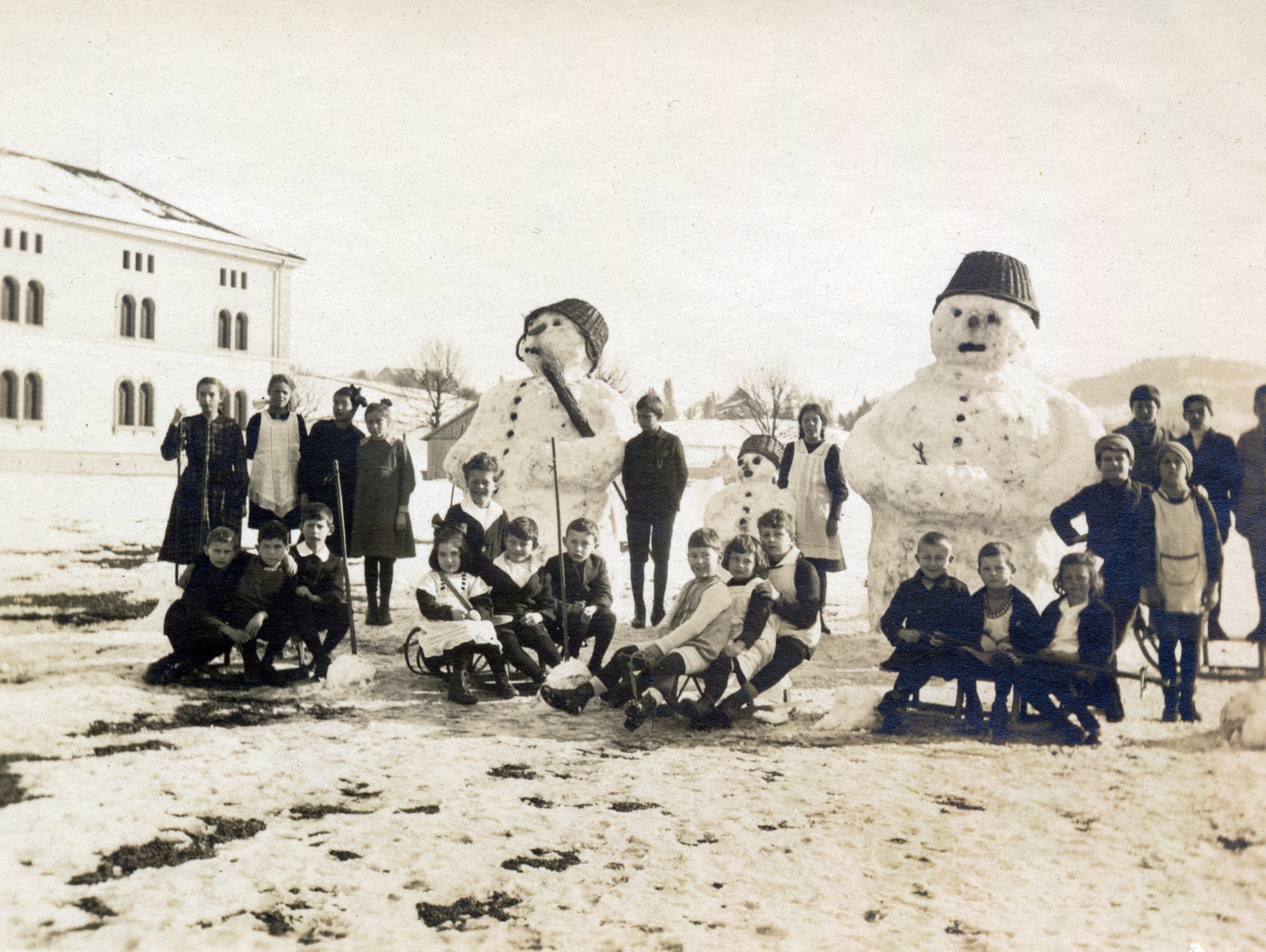 1923, Bősze Ádám, winter, sledge, kid, snowman, Fortepan #170007