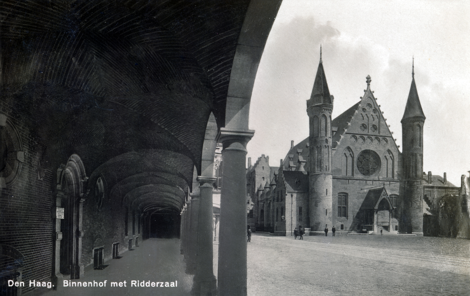 Hollandia, Hága, Binnenhof, szemben a Ridderzaal (Lovagok Csarnoka)., 1920, Bősze Ádám, Fortepan #170019