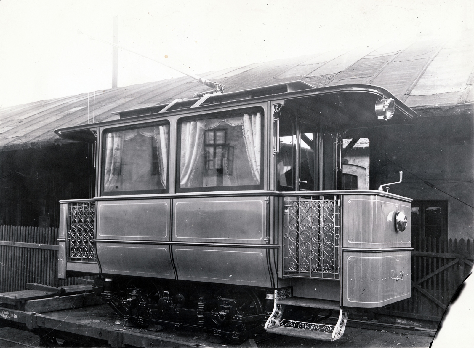 1900, Villányi György, light, curtain, tram, bell, pantograph, Fortepan #170289