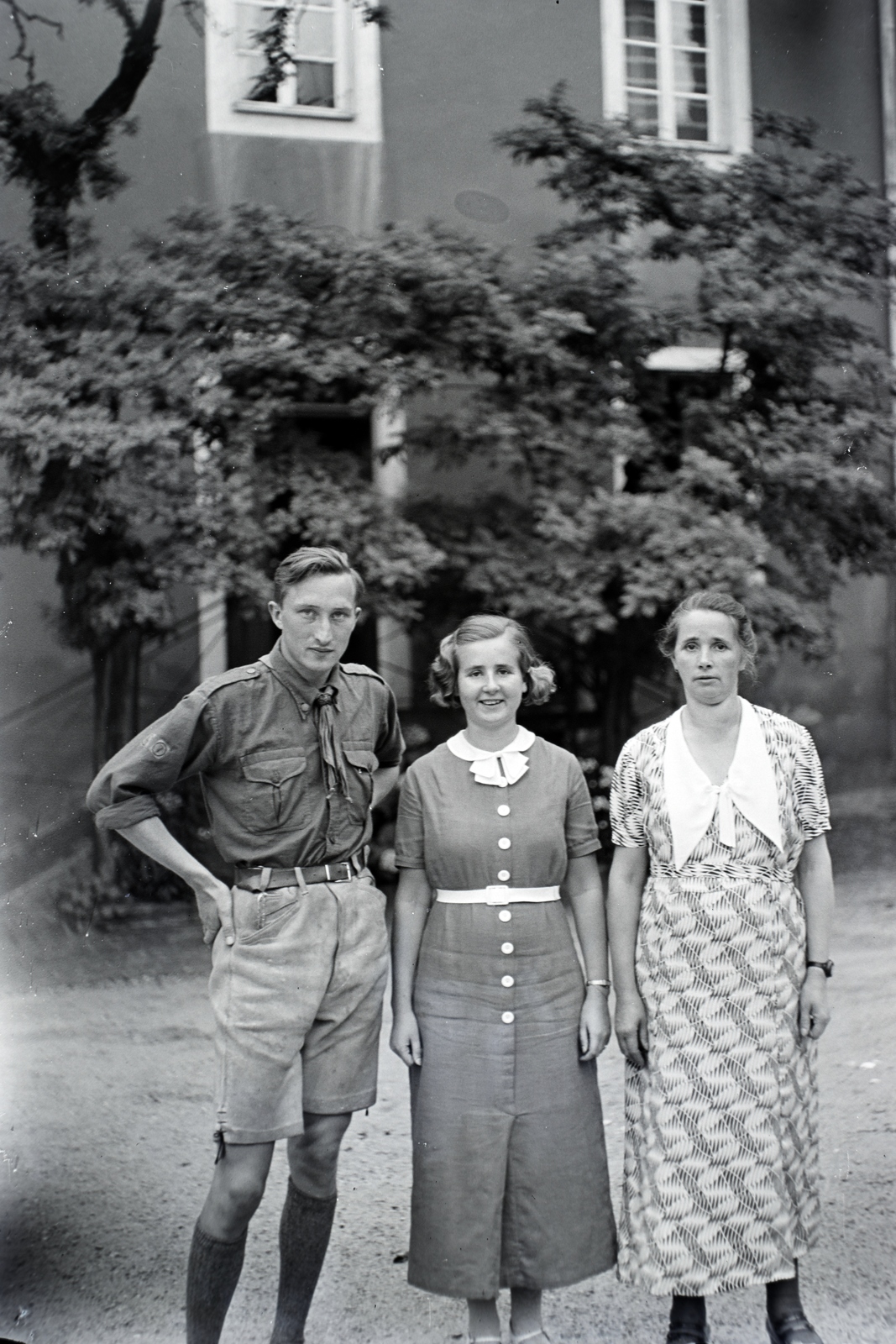 1932, Privát Fotó és Film Archívum-Höfler Tibor gyűjtemény, three people, scouting, Fortepan #170417
