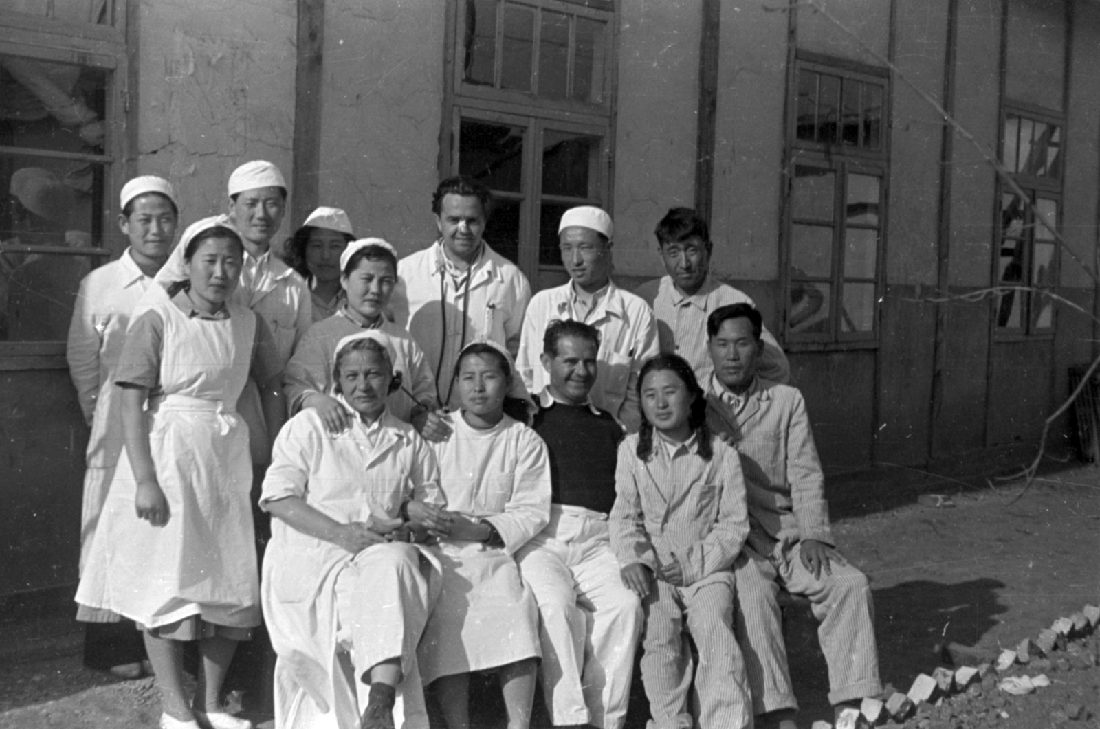 1955, Lőrinczi Ákos, tableau, working clothes, doctor, nurse, Fortepan #170482