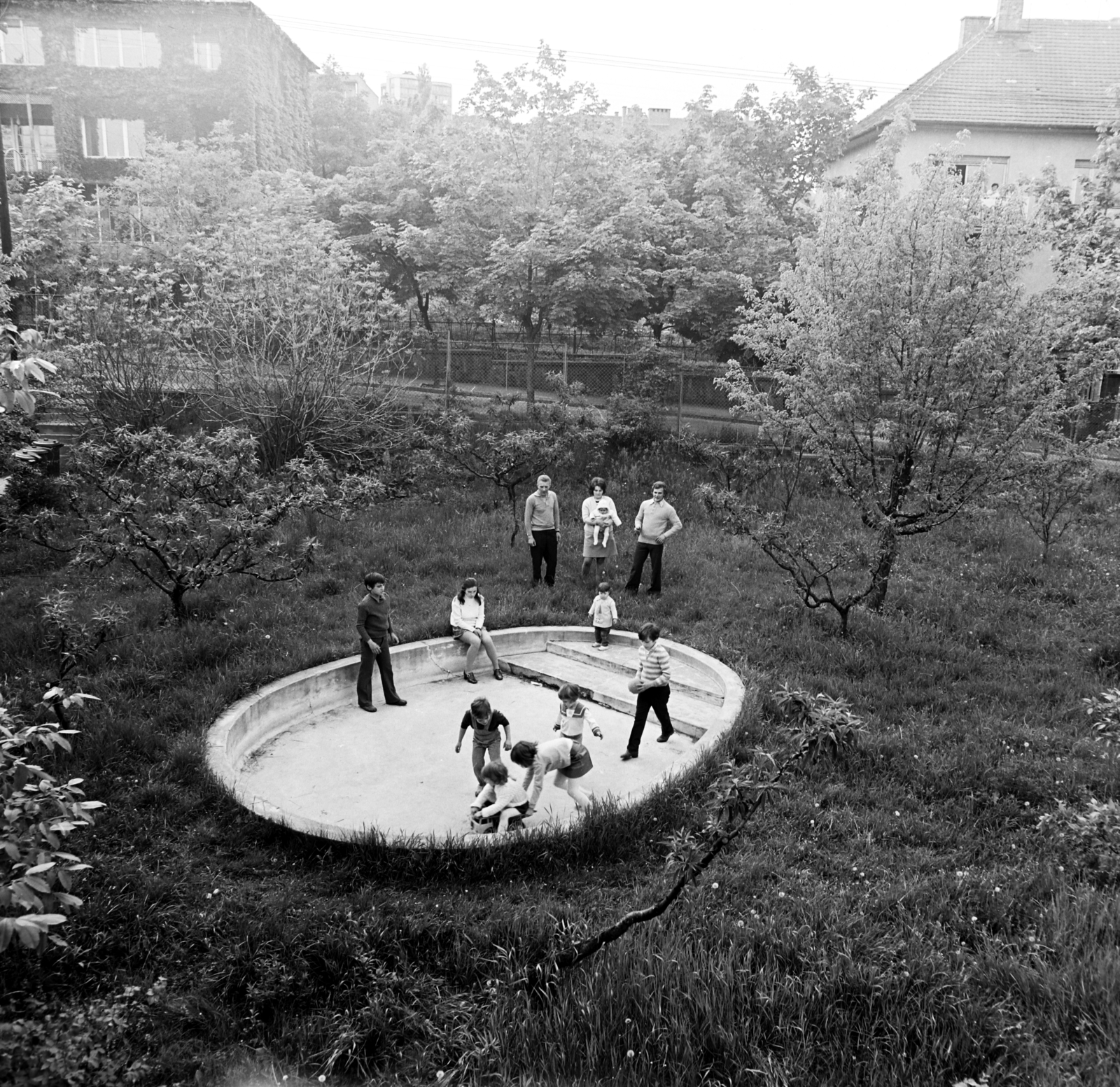 1973, Péterffy István, pool, spring, Fortepan #170705