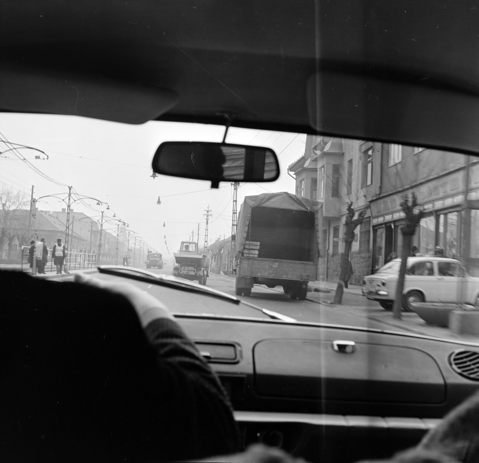 Magyarország, Budapest XVIII., az Üllői út (Vörös Hadsereg útja) a Kossuth térnél a Városház utca felé nézve., 1974, Péterffy István, Budapest, Fortepan #170729