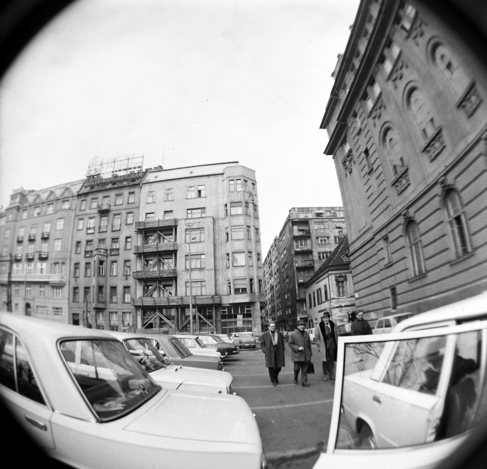 Hungary, Budapest V., Március 15. tér., szemben a Galamb utca., 1975, Péterffy István, Budapest, Fortepan #170762