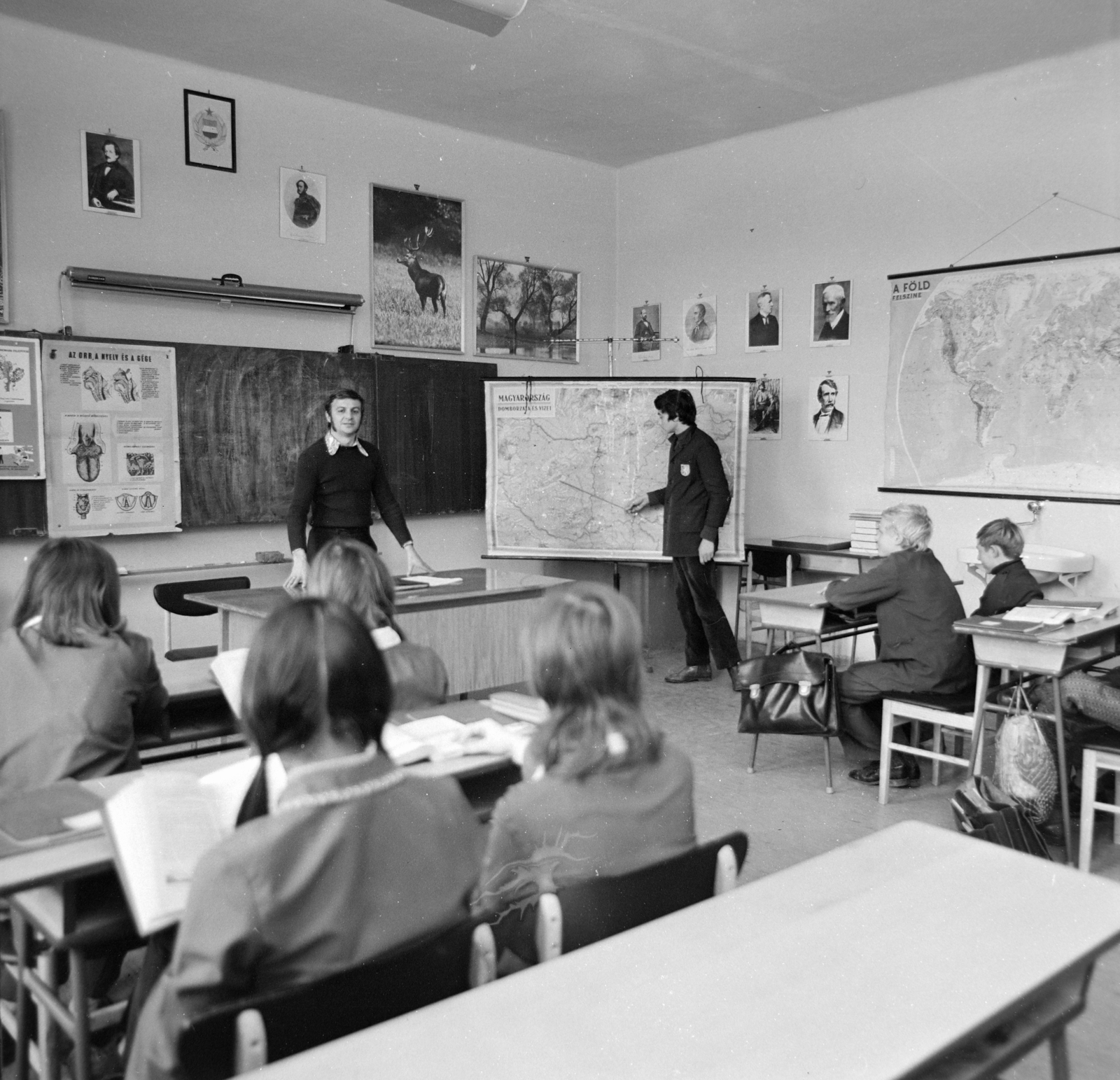 1975, Péterffy István, school, map, classroom, Fortepan #170808
