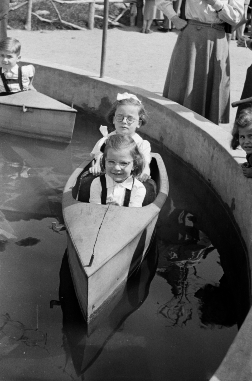 Hungary, Budapest XIV., Kis vidámpark., 1952, Sattler Katalin, amusement park, Budapest, Fortepan #171091