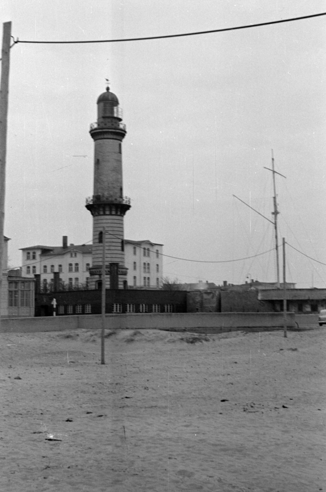 Németország, Warnemünde, Rostock, a régi világítótorony., 1957, Sattler Katalin, NDK, világítótorony, Fortepan #171240
