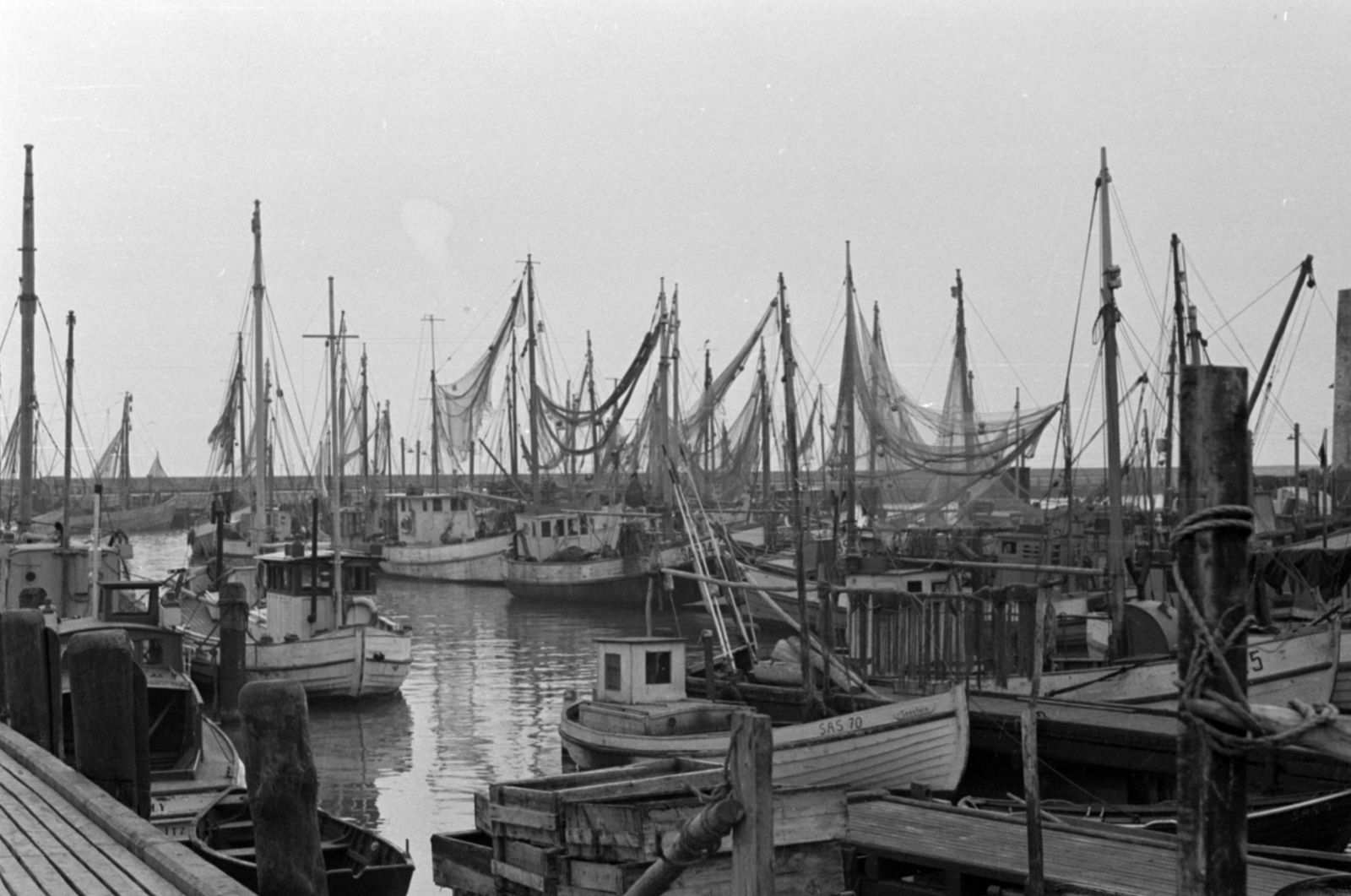 Germany, Warnemünde, Rostock, kikötő., 1957, Sattler Katalin, ship, GDR, port, Fortepan #171241