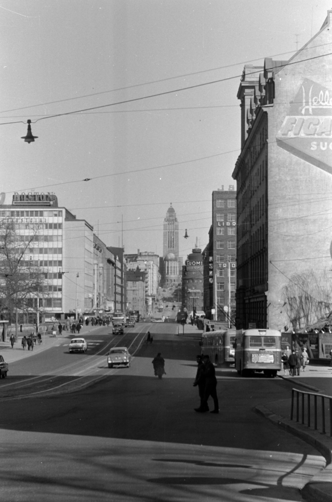 Finland, Helsinki, Unioninkatu, a Kallio városnegyed felé nézve, távolban a Kallio-templom., 1960, Sattler Katalin, street view, Fortepan #171443