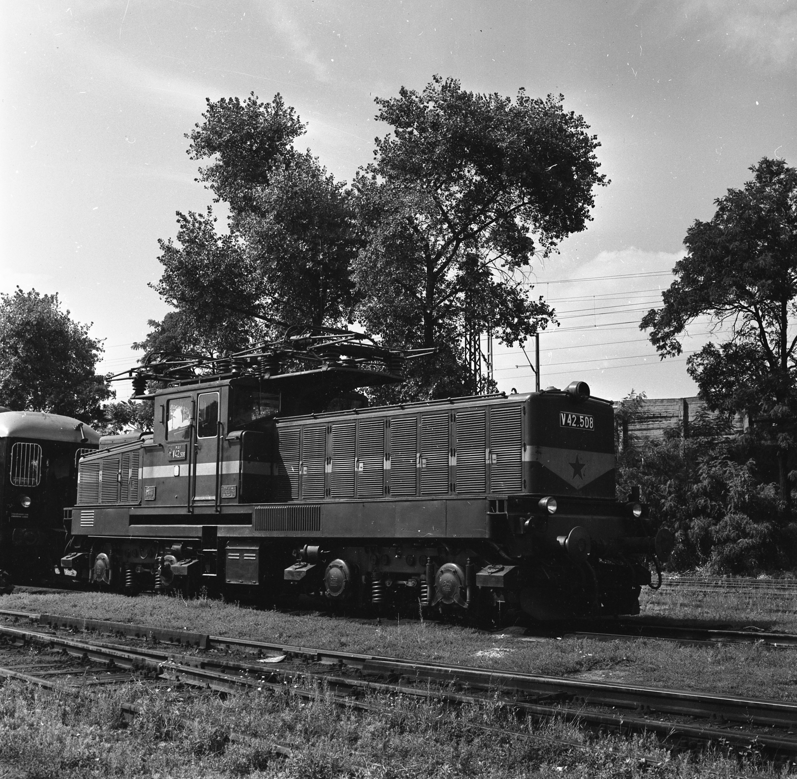 Hungary, Budapest X., Kőbányai út 30-36., MÁV Északi Járműjavító Üzem., 1969, Magyar Műszaki és Közlekedési Múzeum, electric locomotive, MÁV Class V42, Budapest, , Fortepan #171740