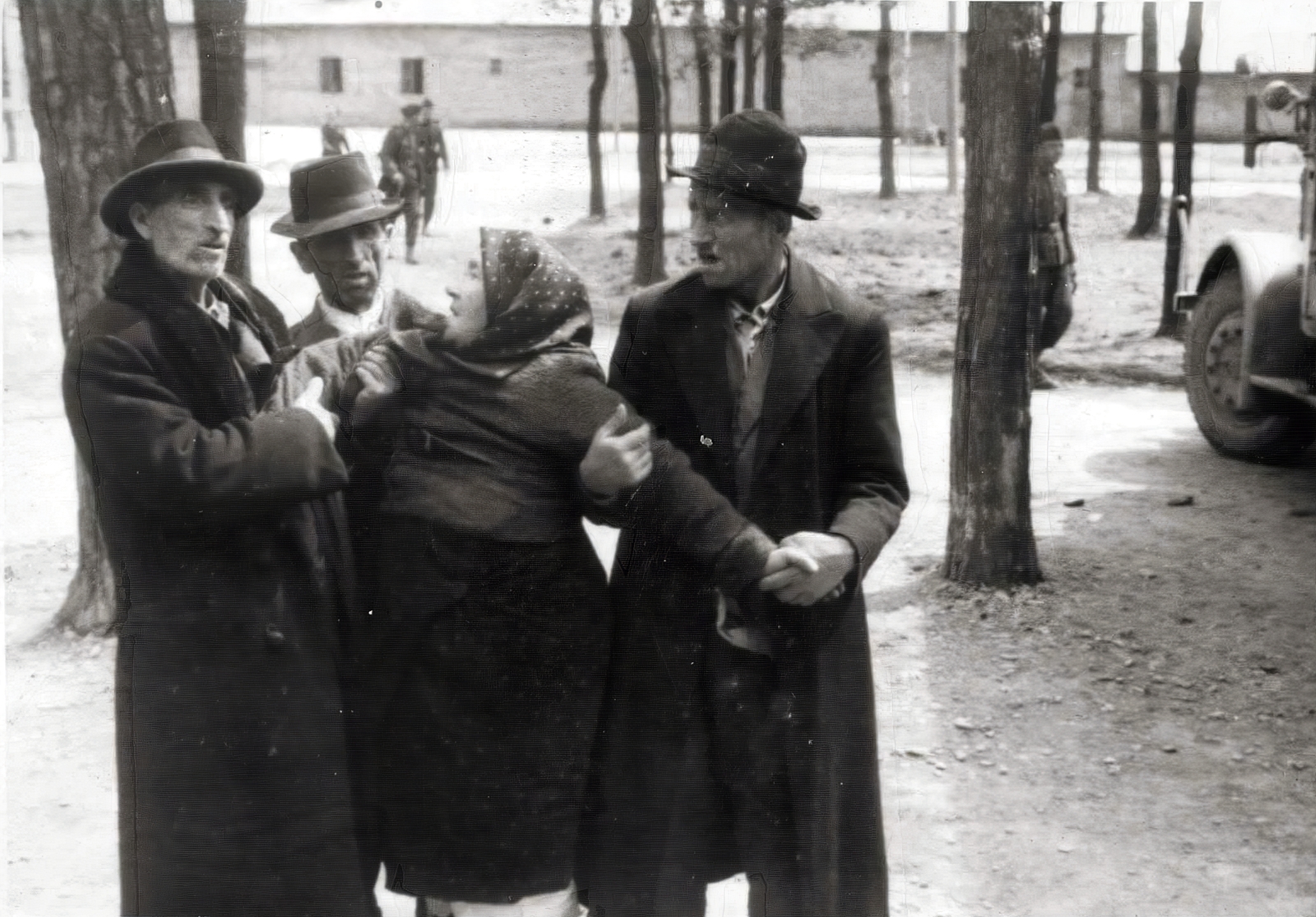 Poland, Oświęcim, az auschwitz–birkenaui koncentrációs tábor., 1944, Lili Jacob, holocaust, antisemitism, concentration camp, Fortepan #172101