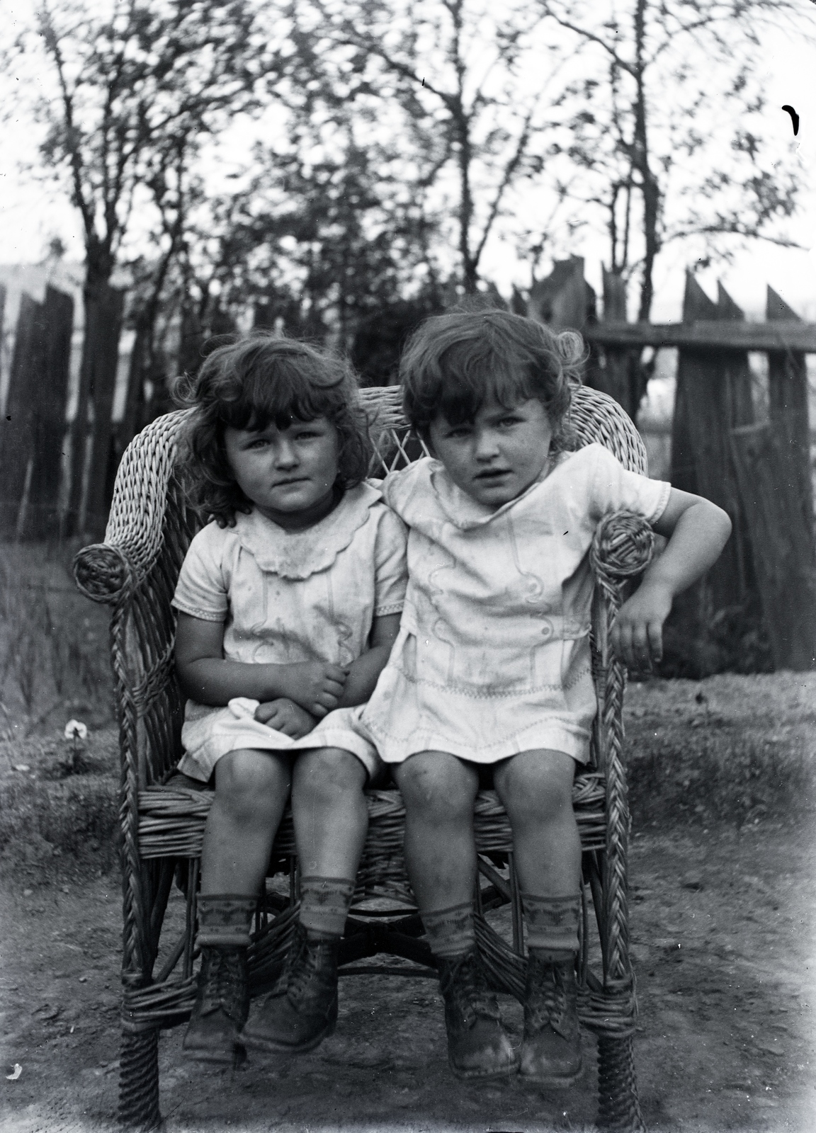 1923, Göcseji Múzeum / Morandini-Schlemmer hagyaték, kids, outdoor chair, Fortepan #172479