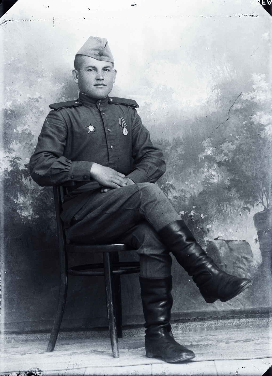 1948, Göcseji Múzeum / Morandini-Schlemmer hagyaték, Red Army, medal, Soviet soldier, portrait, Fortepan #172832