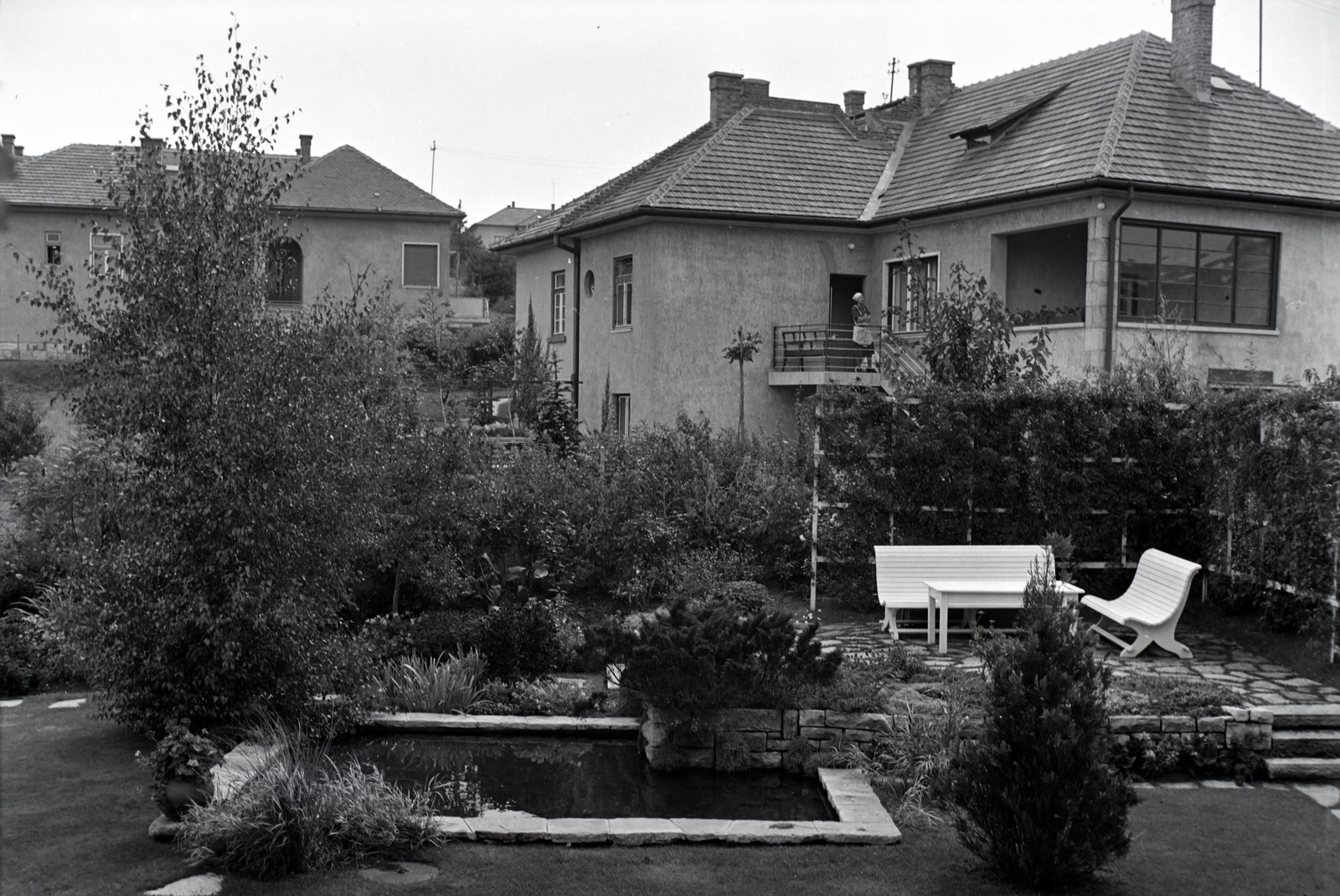 Hungary, Budapest XII., Hegyalja út 144. (Wolff Károly út 22.), Dr. Pogány Béla kertje., 1942, Ormos Imre Alapítvány, Ormos Imre, Budapest, Fortepan #173430