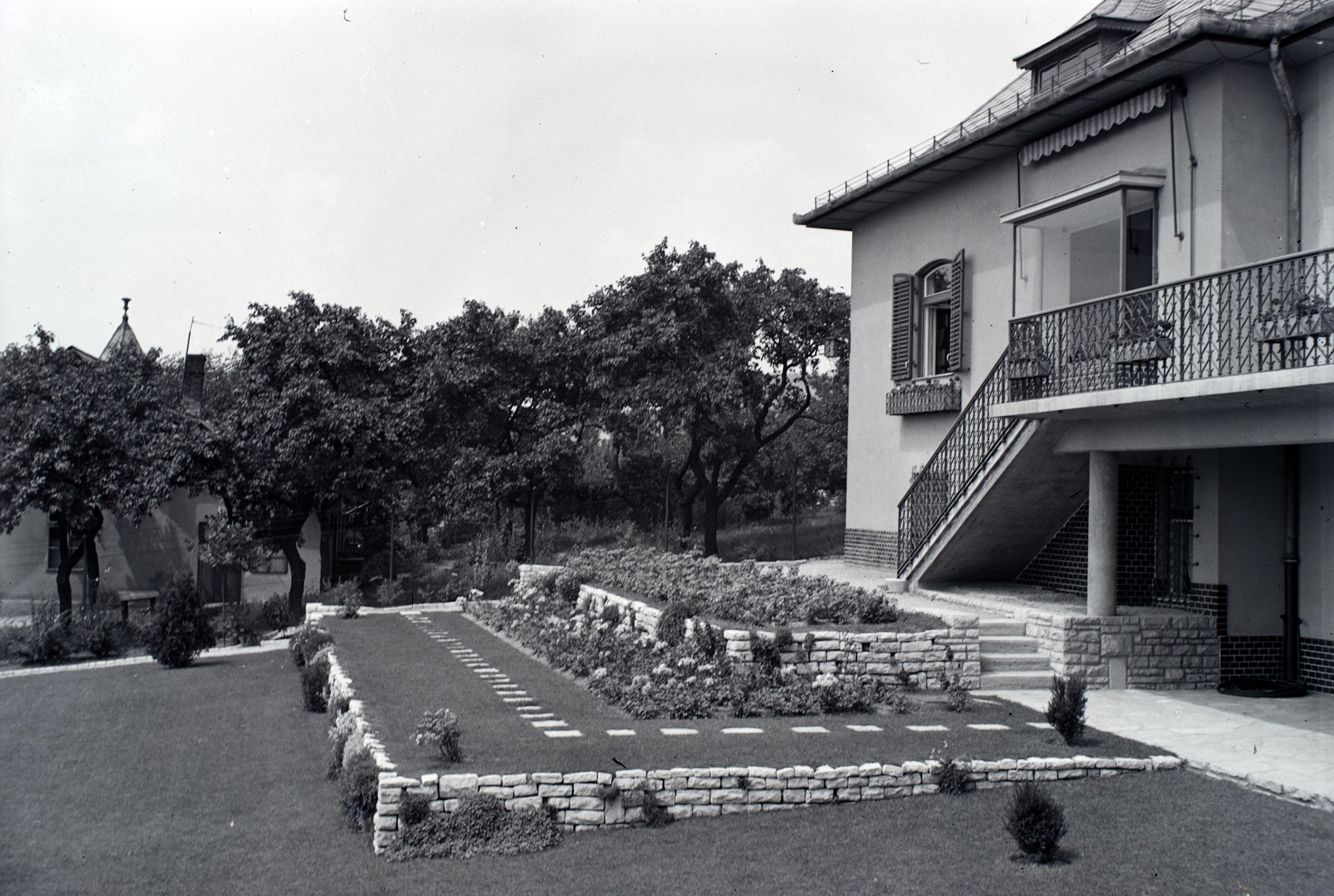 Hungary, Budapest II., Hankóczy Jenő (Darányi Ignác) utca 17-19. számú ház és kertje., 1942, Ormos Imre Alapítvány, Ormos Imre, Budapest, László Miskolczy-design, Fortepan #173447