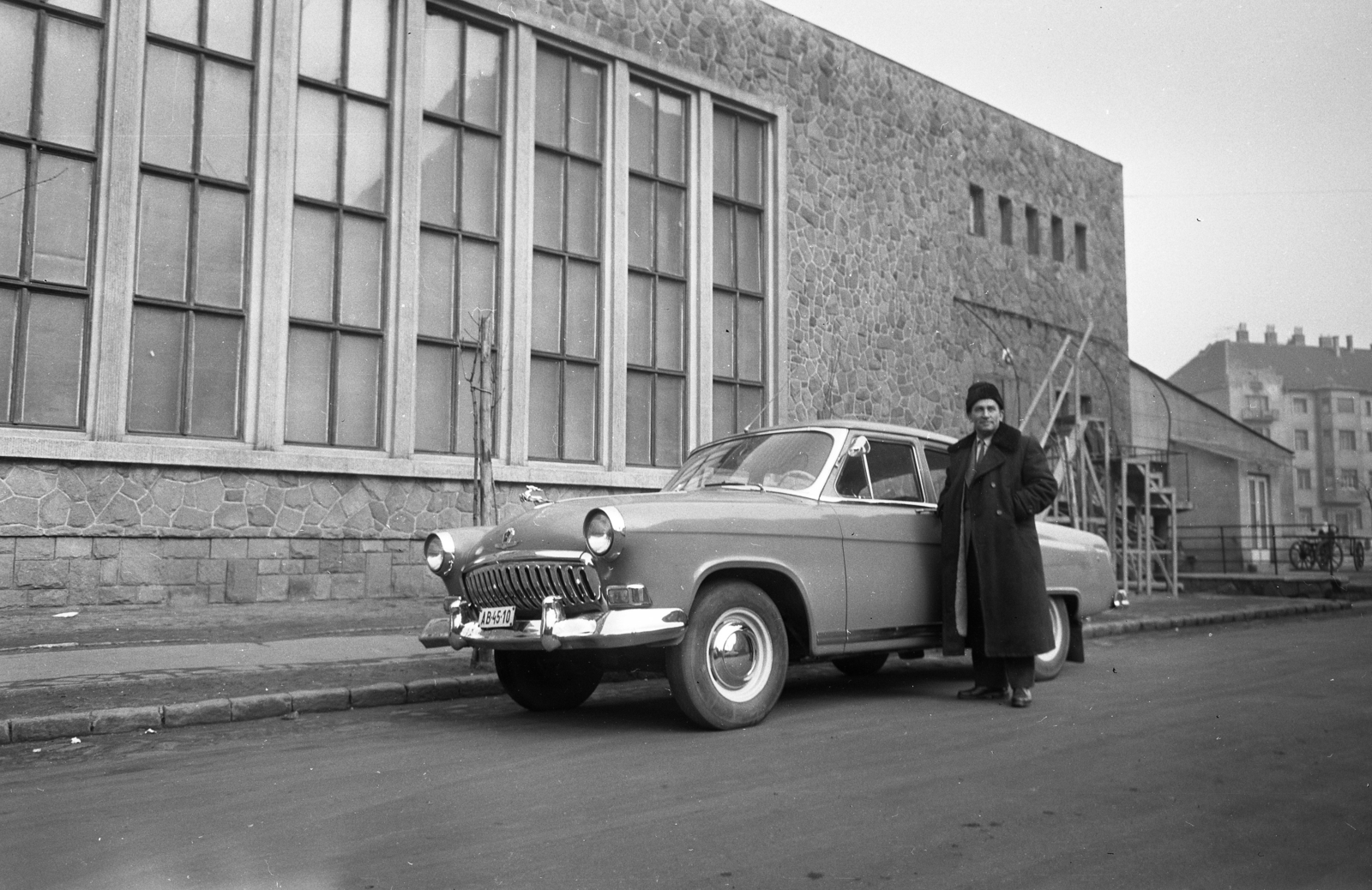 Hungary, Budapest XIII., Déryné köz a József Attila Színház művészbejárójától a Róbert Károly körút felé nézve., 1965, Kotnyek Antal, Budapest, Fortepan #173493