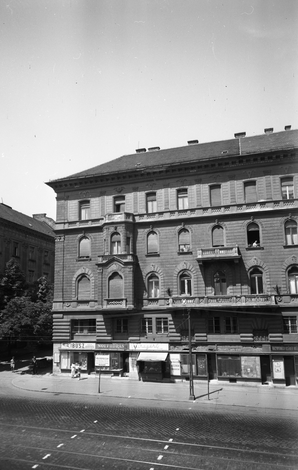 Hungary, Budapest XI., Bartók Béla út 9., balra az Orlay utca., 1958, Kotnyek Antal, Budapest, crosswalk, Fortepan #173593