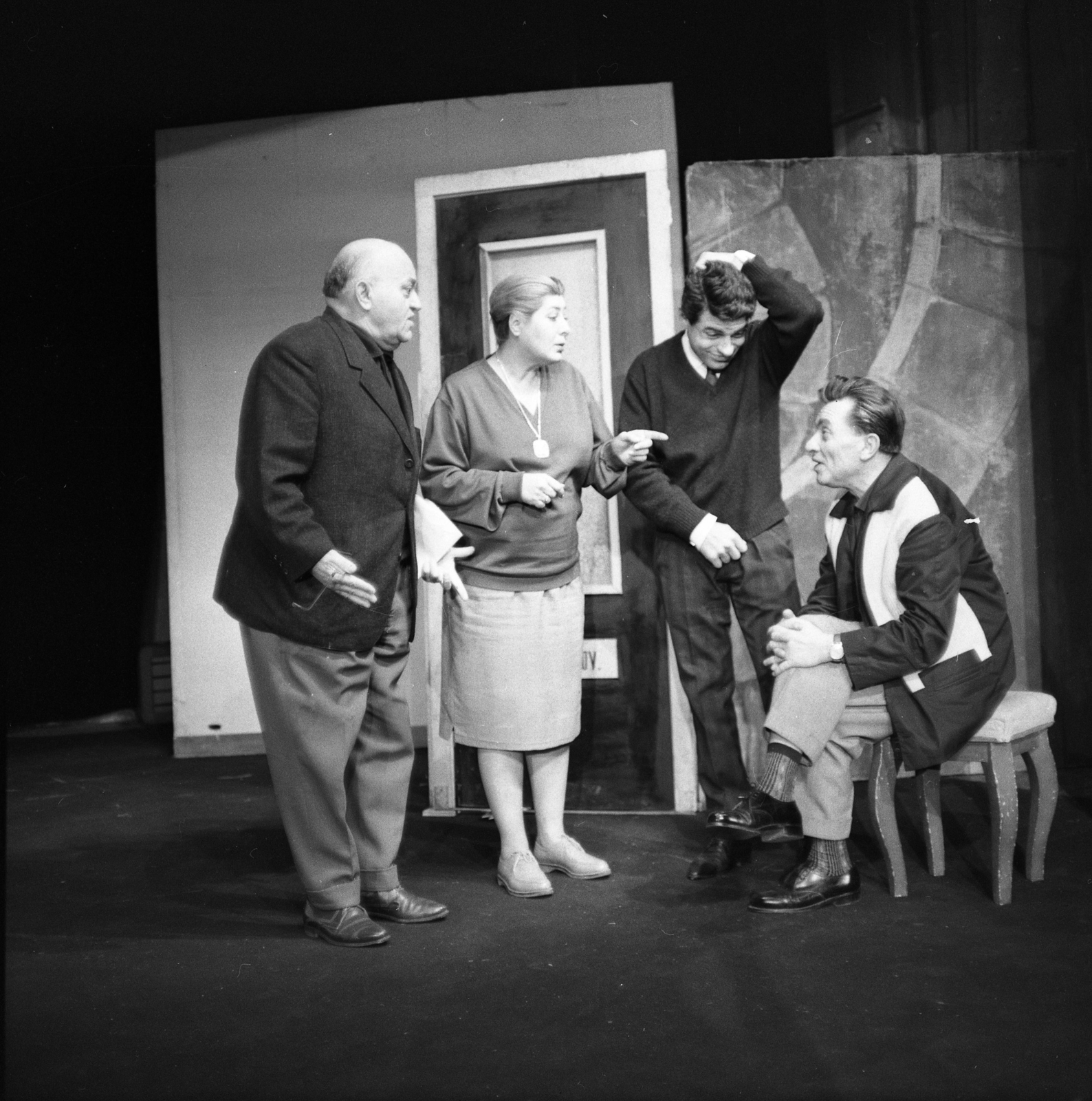 Hungary, Budapest V., Petőfi Sándor utca 6., Katona József Színház, Václav Havel: Kerti ünnepély című darabjának próbája. Tompa Sándor (Pufi), Olthy Magda, Sztankay István színművészek és Egri István rendező., 1965, Kotnyek Antal, Budapest, Fortepan #173661
