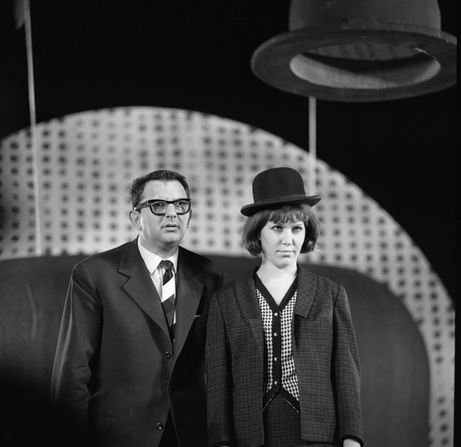 Hungary, Budapest XIII., József Attila Színház, Kállai István: Keménykalaposok című színdarabja. Tóth Judit színművésznő., 1965, Kotnyek Antal, Budapest, Fortepan #173680