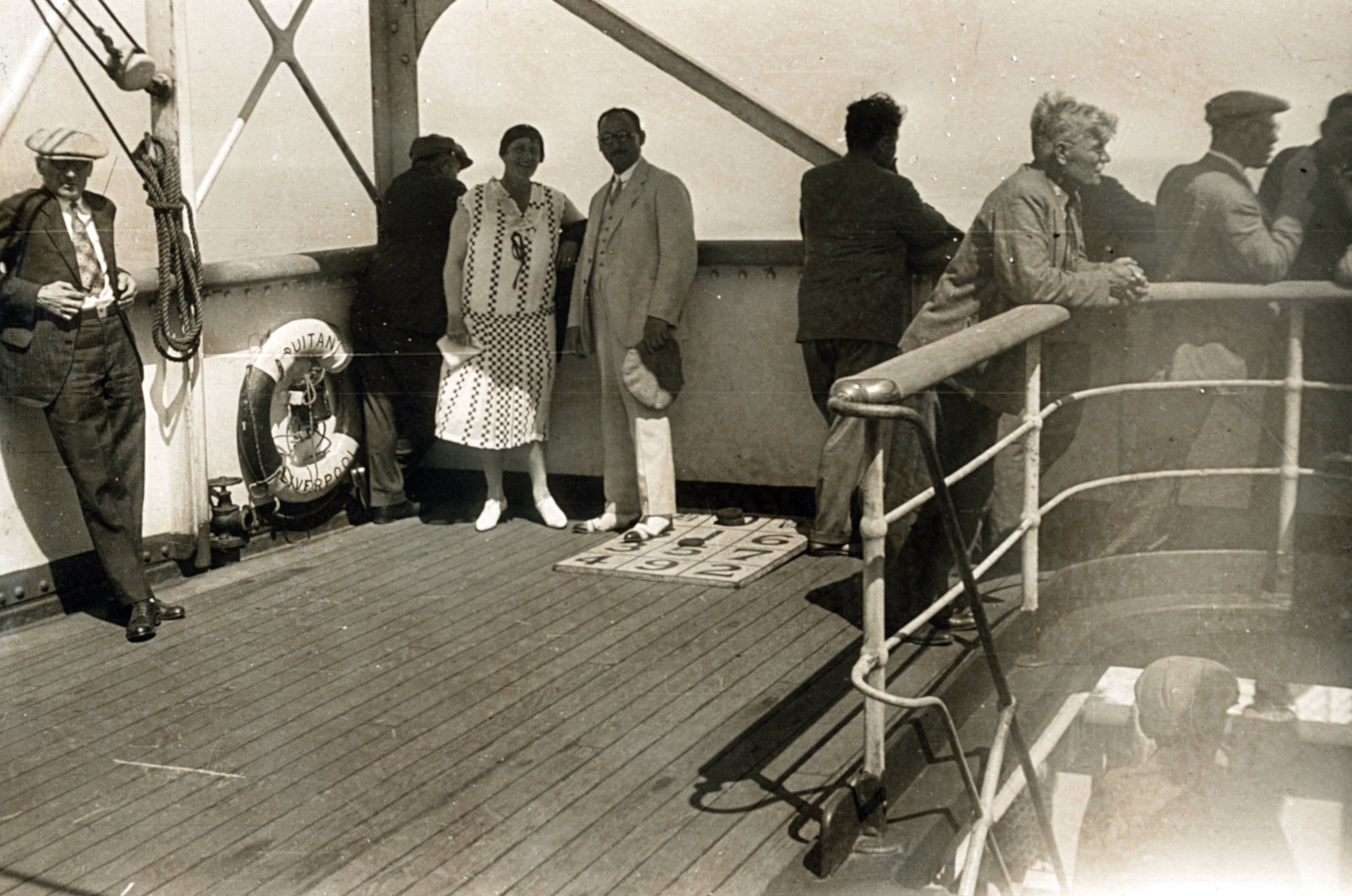 a felvétel az RMS Aquitania óceánjáró hajó fedélzetén készült az Atlanti-óceánon, Liverpool és az Amerikai Egyesült Államok között., 1929, Aszódi Zoltán, lifebelt, Fortepan #174037