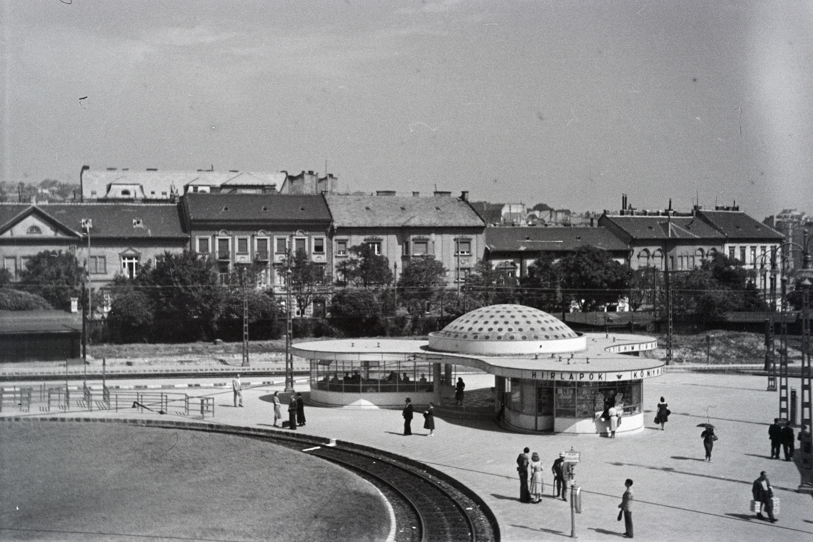 Magyarország, Budapest II., Széll Kálmán tér., 1941, Kellner Ludwig, Budapest, Fortepan #174366