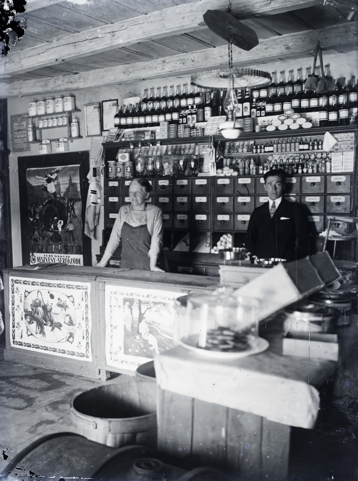 1920, Ungvári Ildikó, grocery store, vendor, drawer, Fortepan #174750