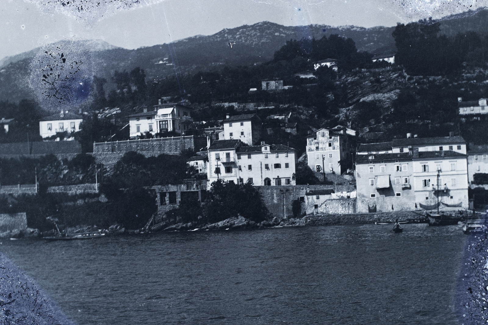 Croatia,Adriatic Sea, Opatija, Ika, a település látképe a tengerről., 1917, Berecz, Fortepan #175060
