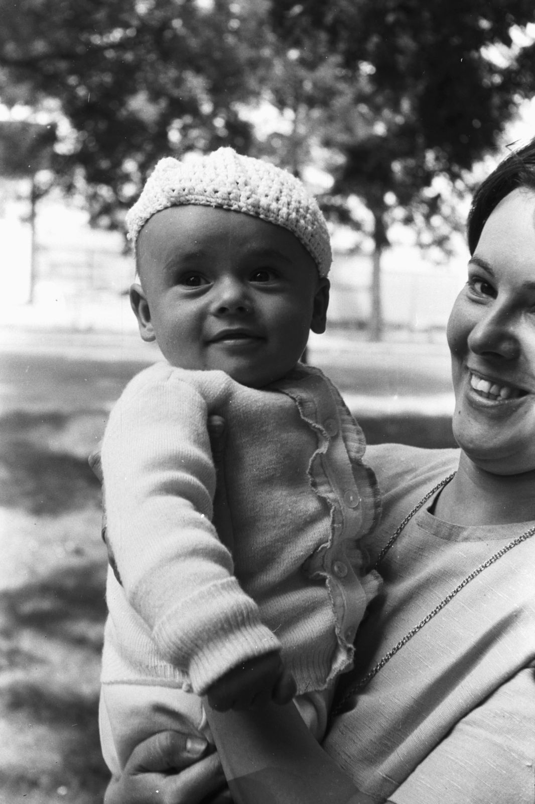 1960, Chuckyeager tumblr, mother, hold in arms, kid, Fortepan #175615