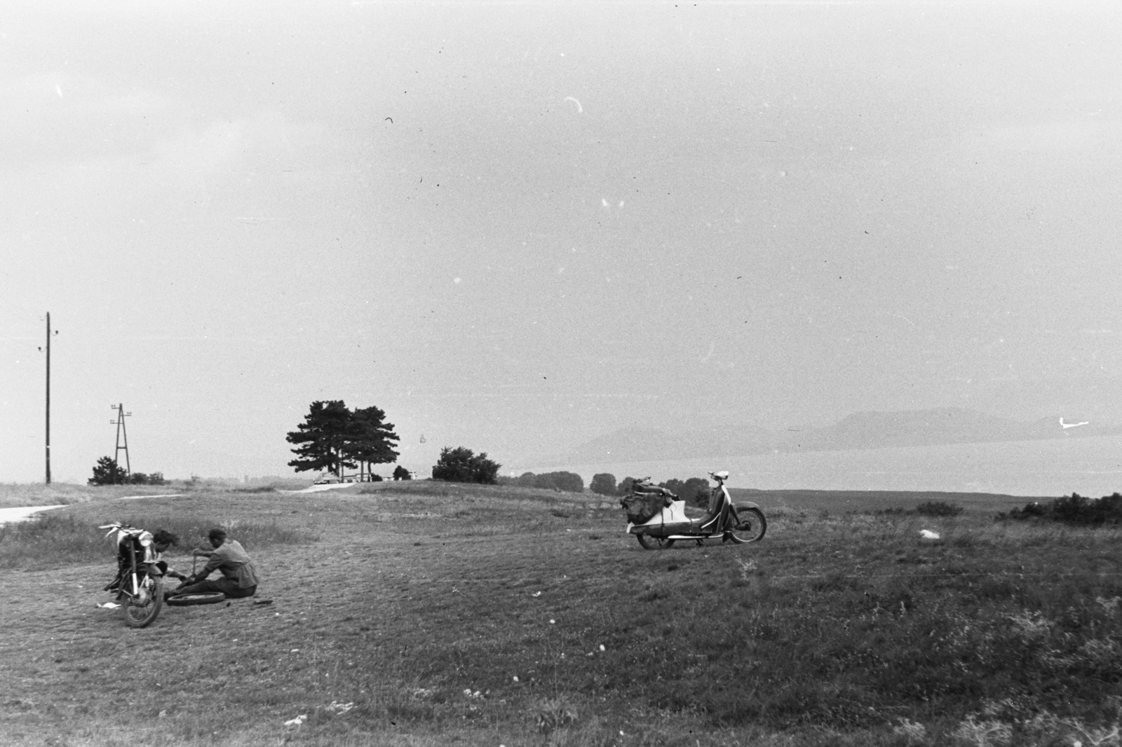 Hungary, Balatongyörök, Szépkilátó, a távolban Badacsony., 1962, Chuckyeager tumblr, Fortepan #176080