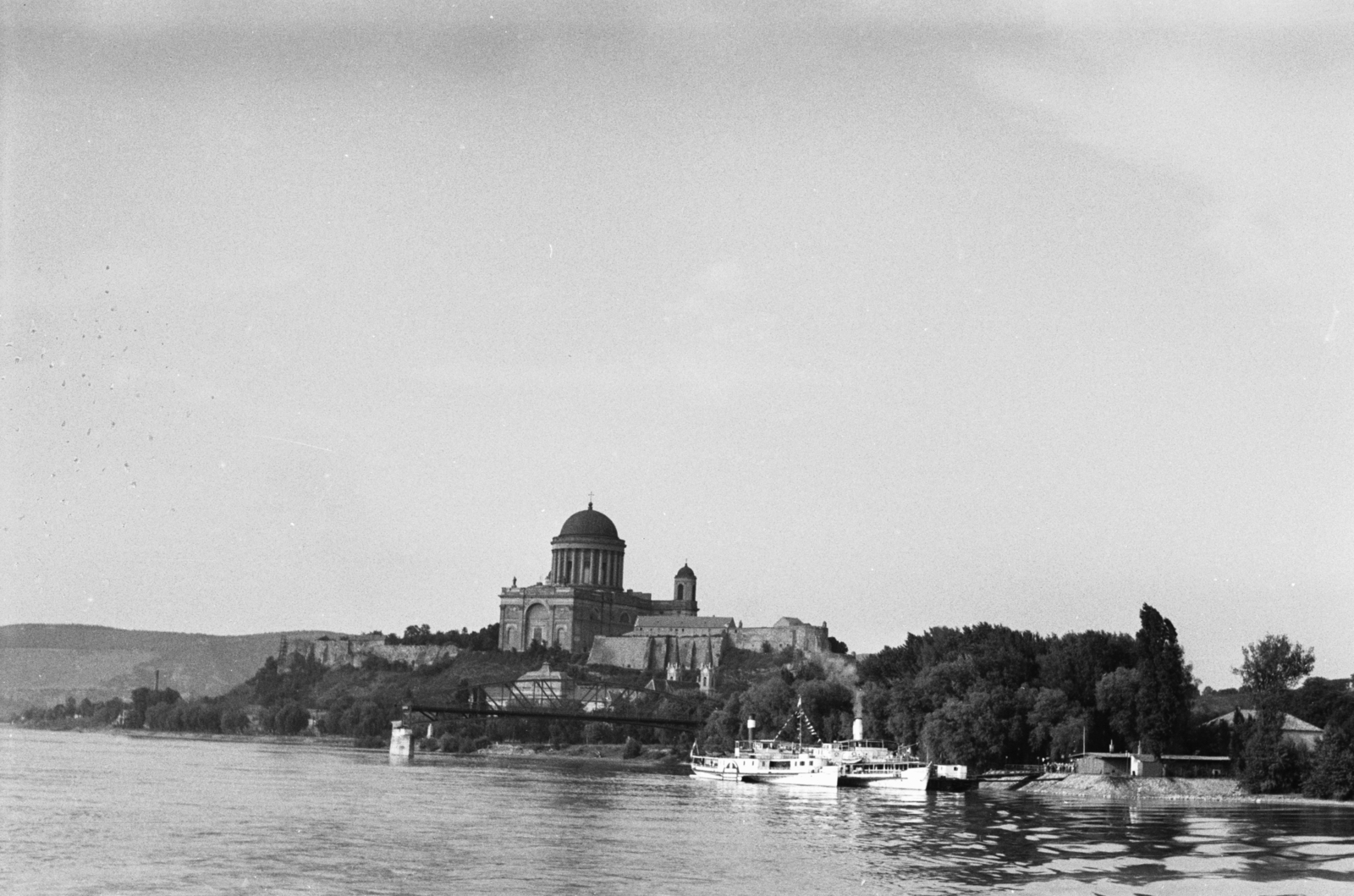Hungary, Esztergom, a Bazilika a Dunáról nézve., 1961, Chuckyeager tumblr, basilica, Danube, Fortepan #176277