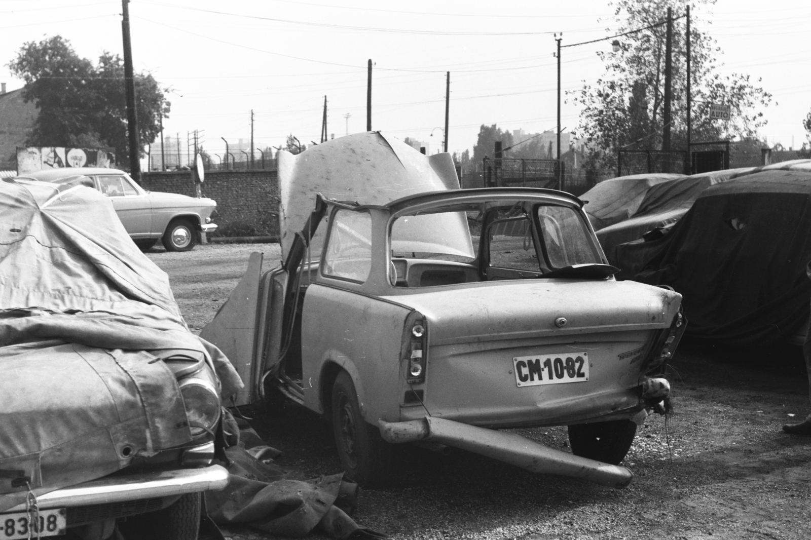 1978, Chuckyeager tumblr, Trabant-brand, wreck, number plate, Fortepan #176439