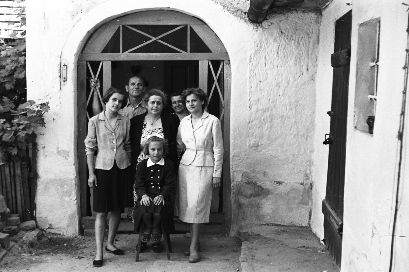 1957, Chuckyeager tumblr, family, Fortepan #176552