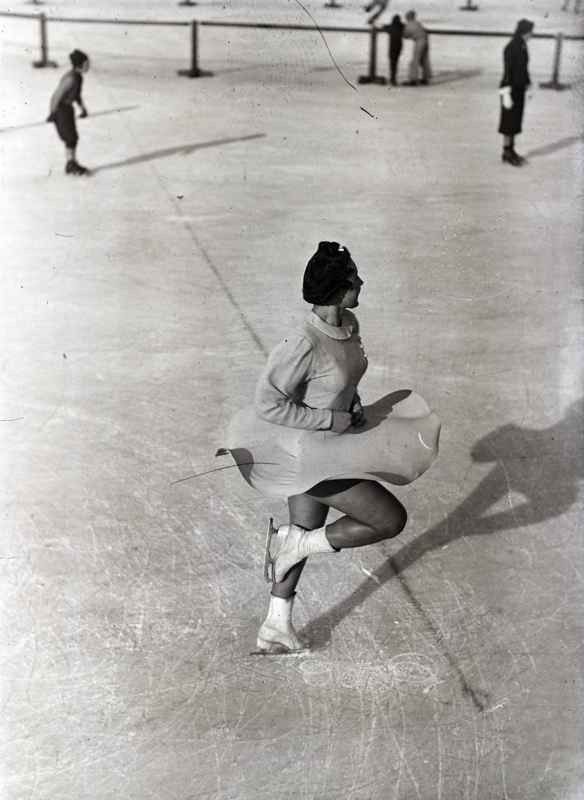 Hungary, Budapest XIV., Műjégpálya., 1938, Bojár Sándor, ice skate, Budapest, Fortepan #177057