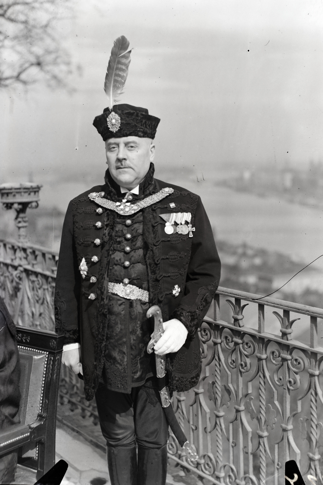 Hungary, Budapest I., a Sándor-palota teraszán Marschall Ferenc a második Darányi-kormány földművelésügyi minisztere., 1938, Bojár Sándor, Budapest, Fortepan #177362