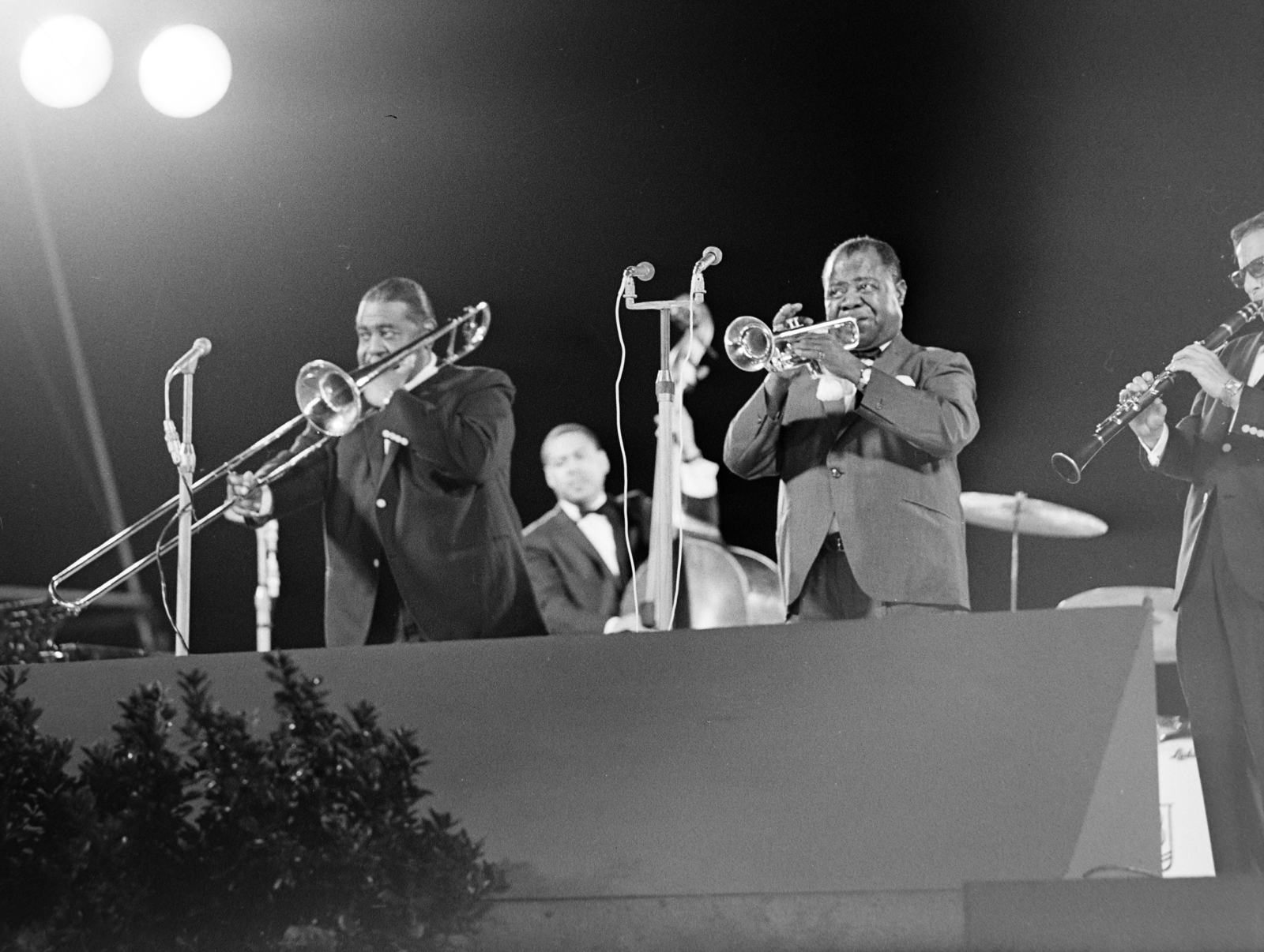 Magyarország, Népstadion, Budapest XIV., Louis Armstrong koncertje 1965. június 9-én., 1965, Bojár Sándor, trombita, Budapest, Fortepan #177785