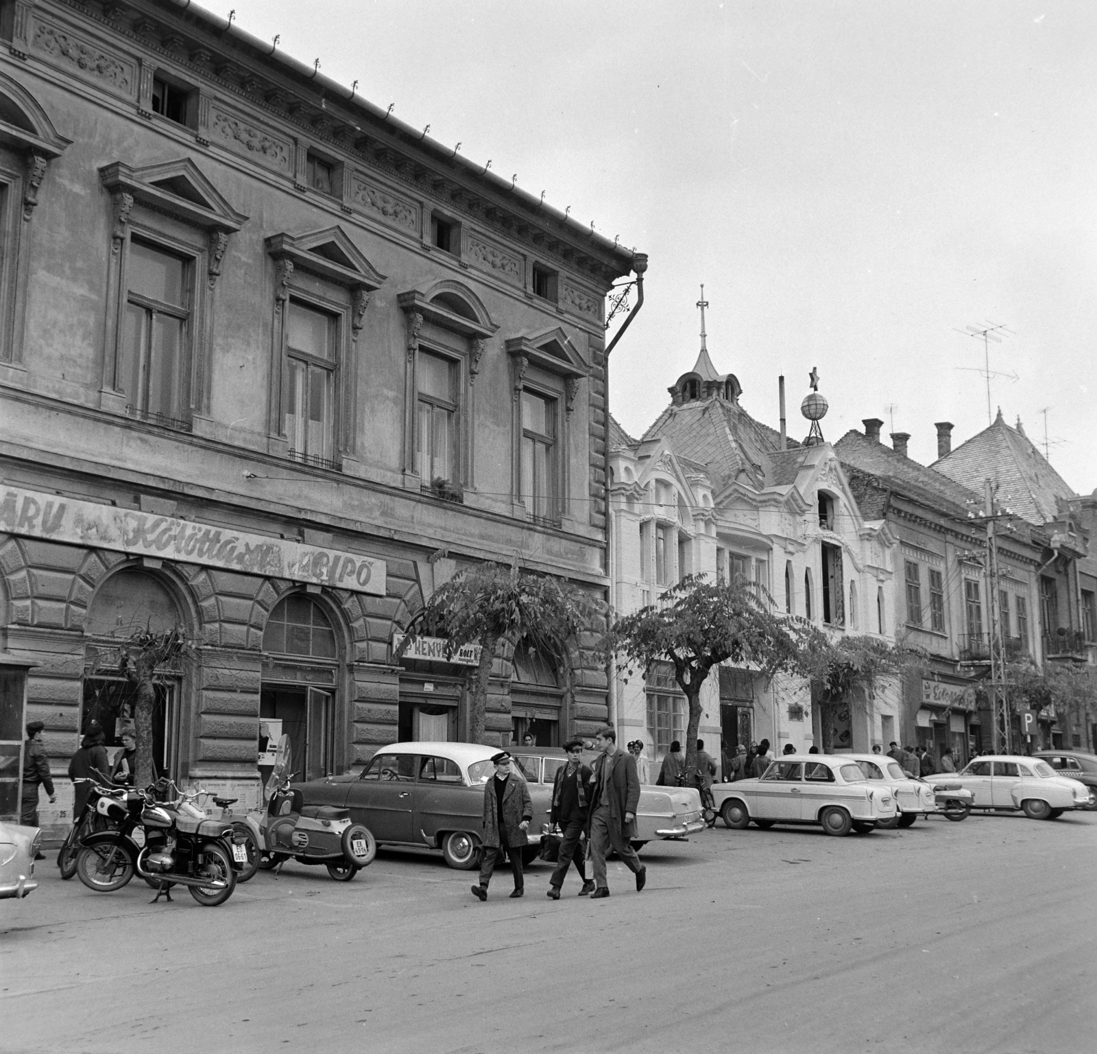 Hungary, Szekszárd, Garay tér., 1964, Bojár Sándor, Fortepan #178186